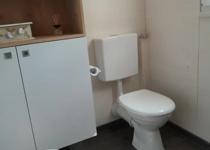 Appartement Tiny House Am Elsbach In Der Bayerischen Rhoen.